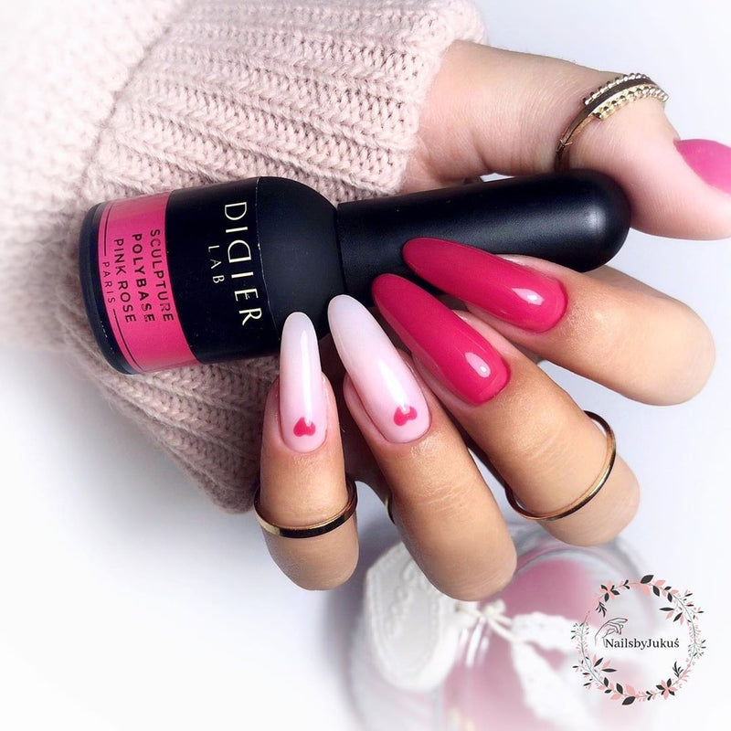 Manicure kauczukowy
